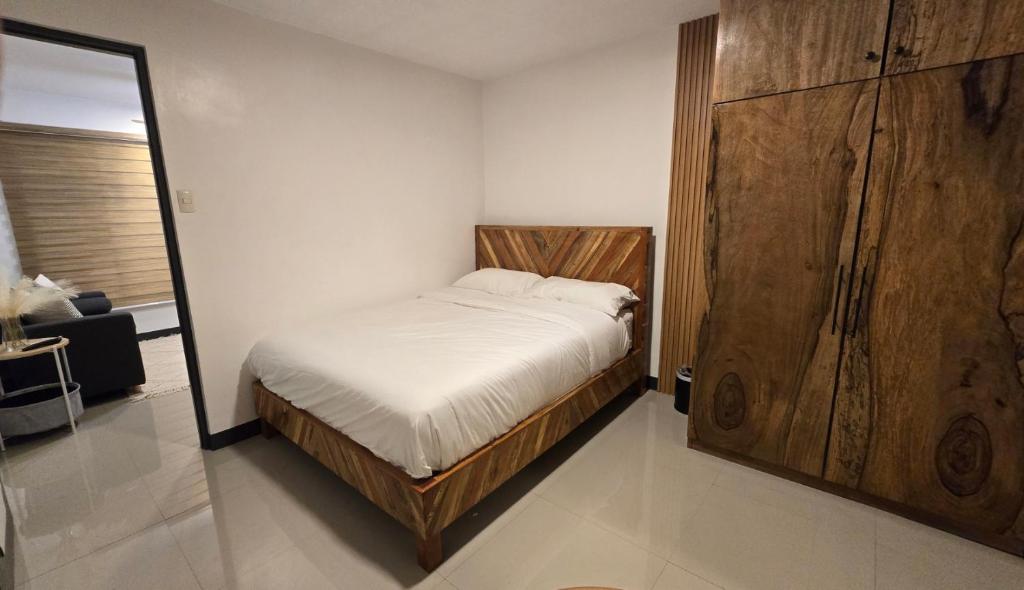 Ένα ή περισσότερα κρεβάτια σε δωμάτιο στο Flat 35, Unit D