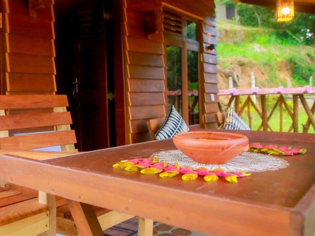 Balkón nebo terasa v ubytování Blue Ocean Tree House Hiriketiya