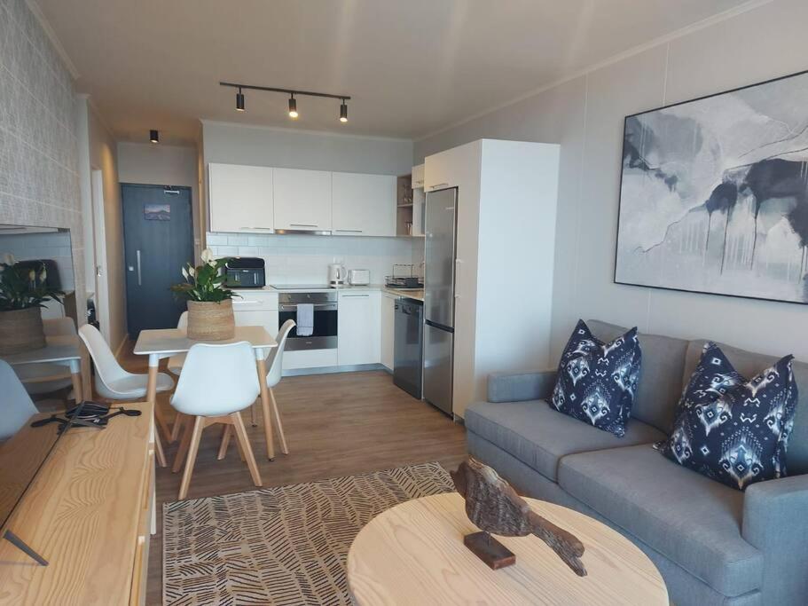 303 Mossel Cove Comfort Deluxe - Image 5