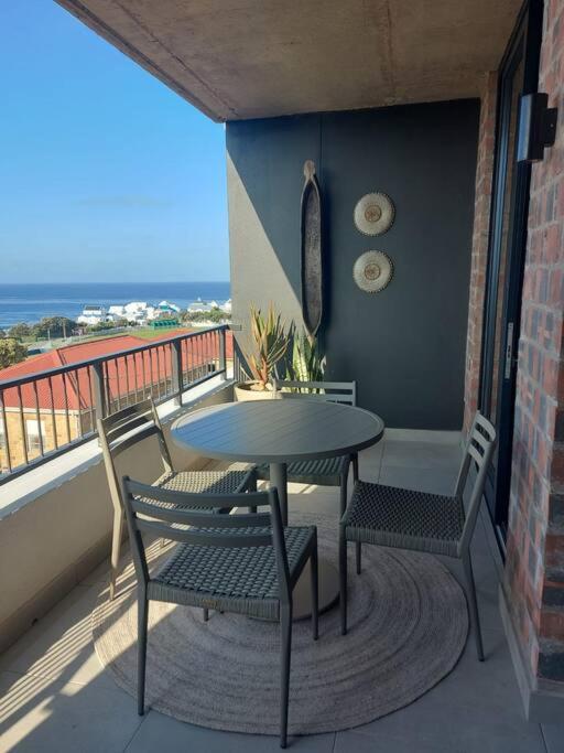 303 Mossel Cove Comfort Deluxe - Image 13