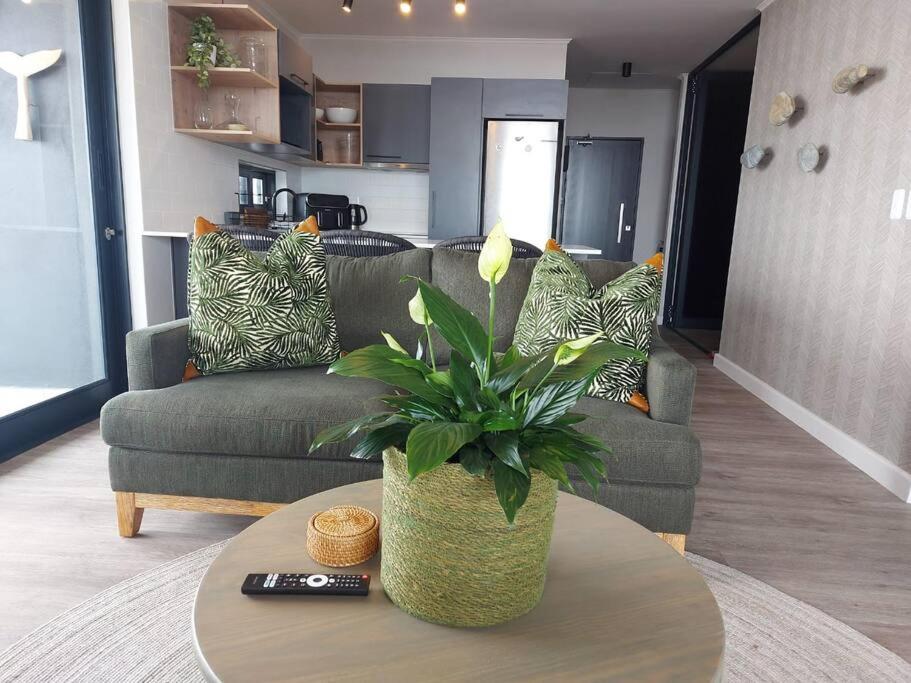 The Penthouse Mossel Cove 304 - Image 11