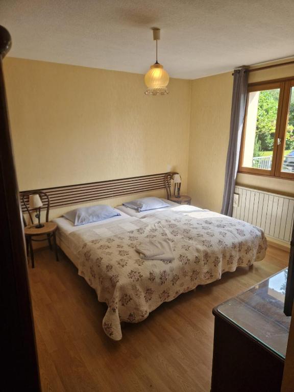 Alsace Village - Two-Bedroom Apartment With Terrace