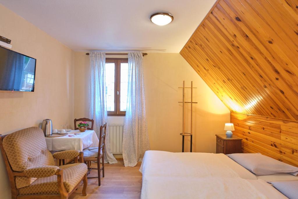 Alsace Village - Small Twin Room