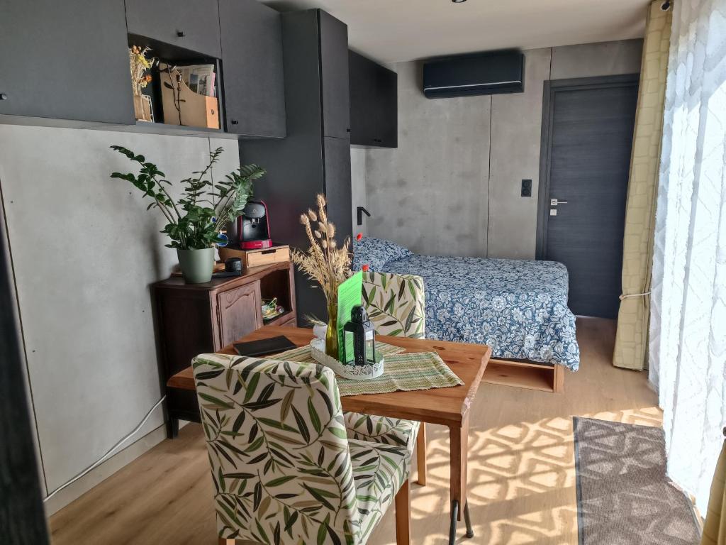 Φωτογραφία από το άλμπουμ του O Petit Jardin studio Cholet σε Cholet