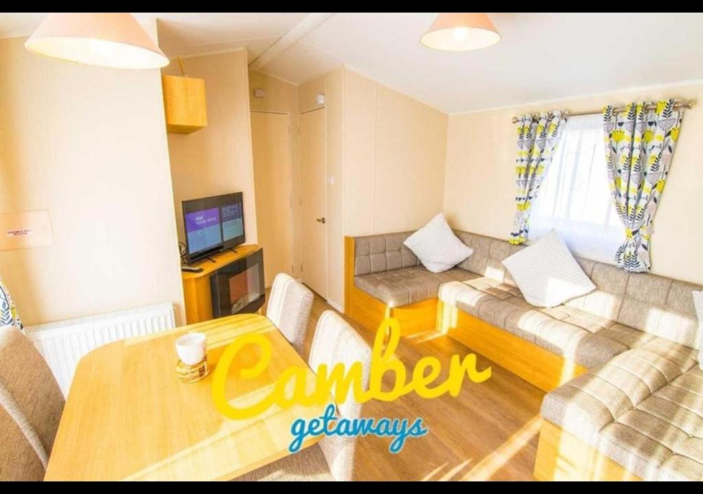 Кровать или кровати в номере SP90 - Camber Sands Holiday Park - Dog Friendly