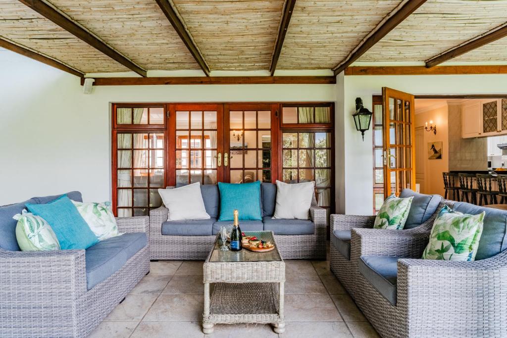 Escape to Paradise in Plett - Back up Electricity - Image 41