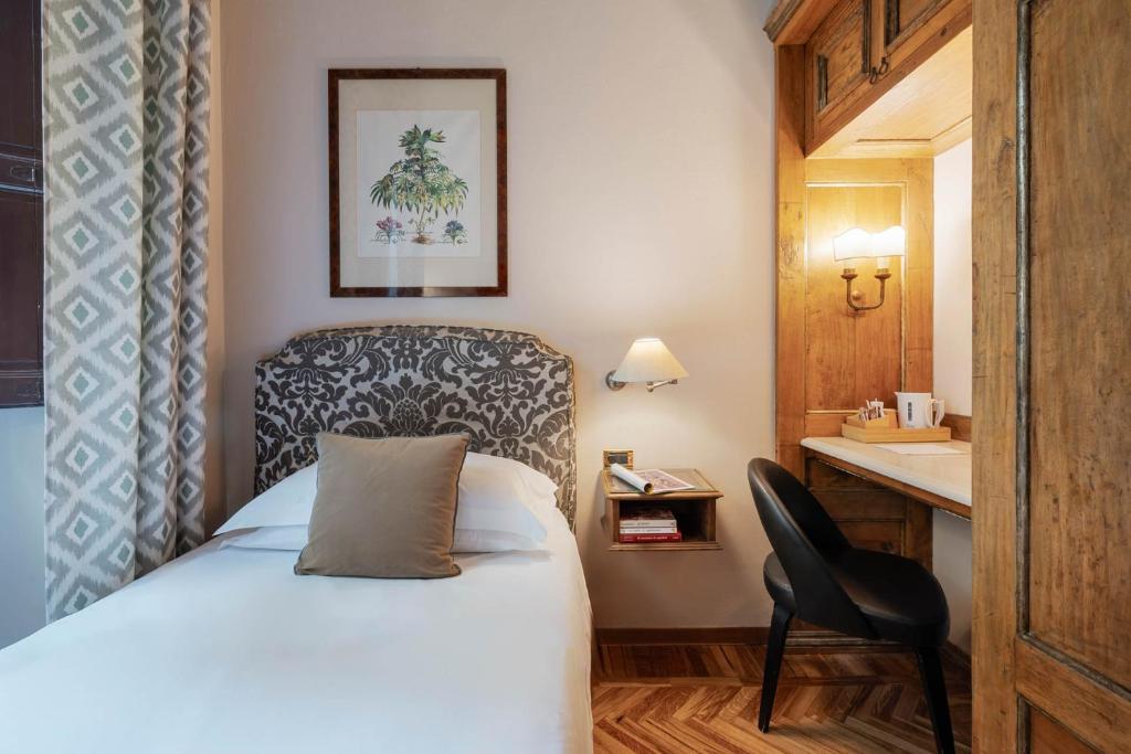 Postel nebo postele na pokoji v ubytování Guest House Morandi
