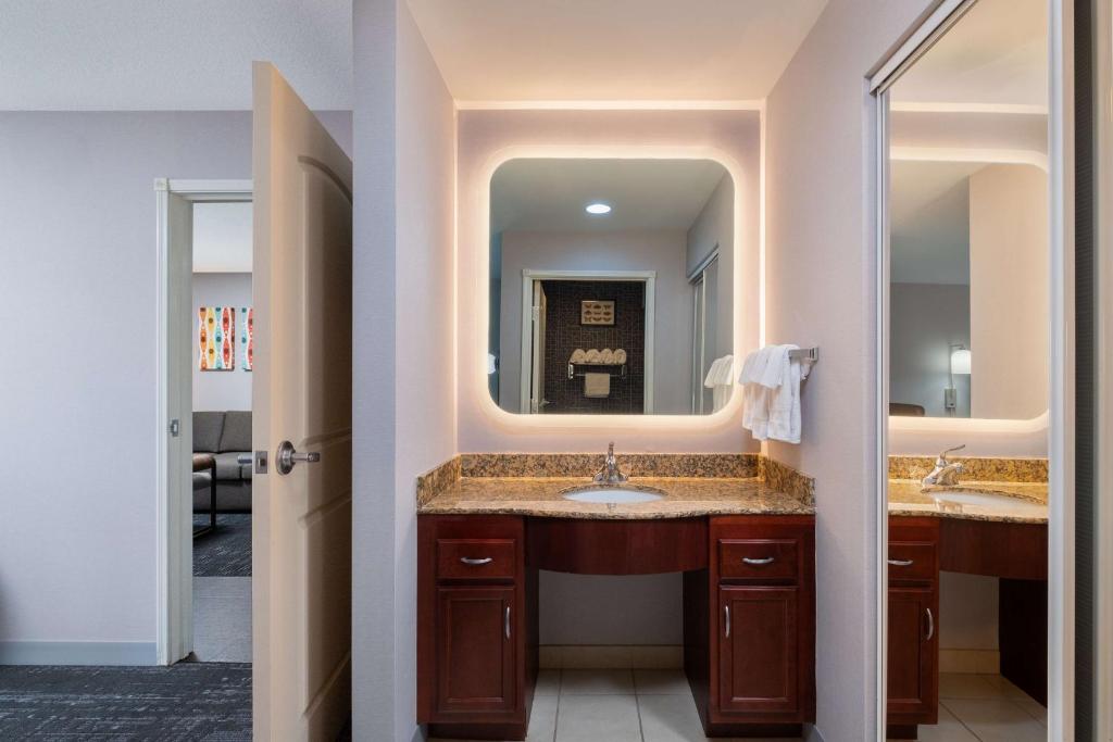 Fotografie z fotogalerie ubytování Homewood Suites Medford v destinaci Medford