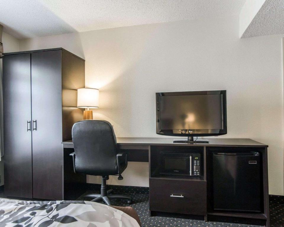 Sleep Inn Florence North - Queen Room - Disability Access/Non-Smoking