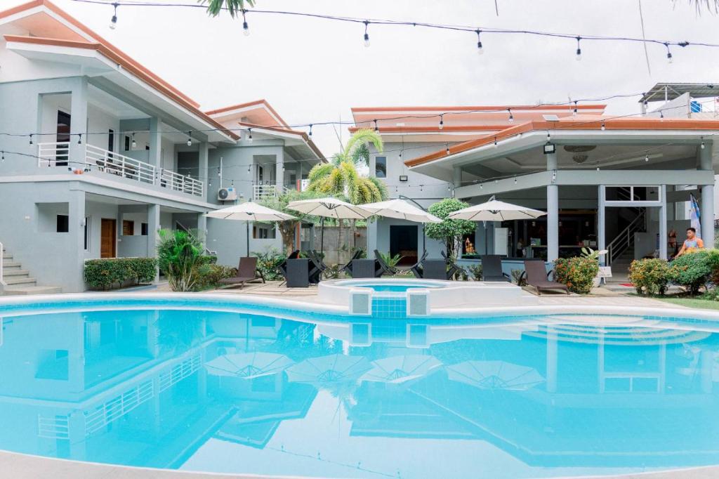 Bazén v ubytování Azahar Resort Panglao powered by Cocotel nebo v jeho okolí
