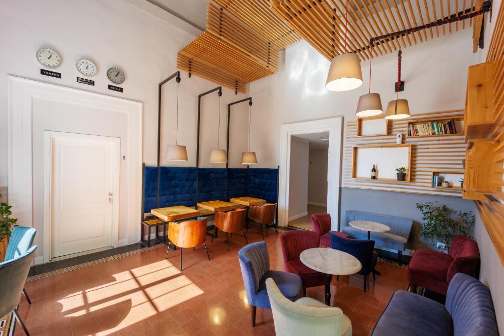 The Dante House by House In Naples - 18