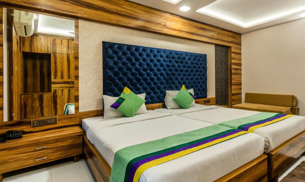 Postel nebo postele na pokoji v ubytování Hotel Orion Crystal