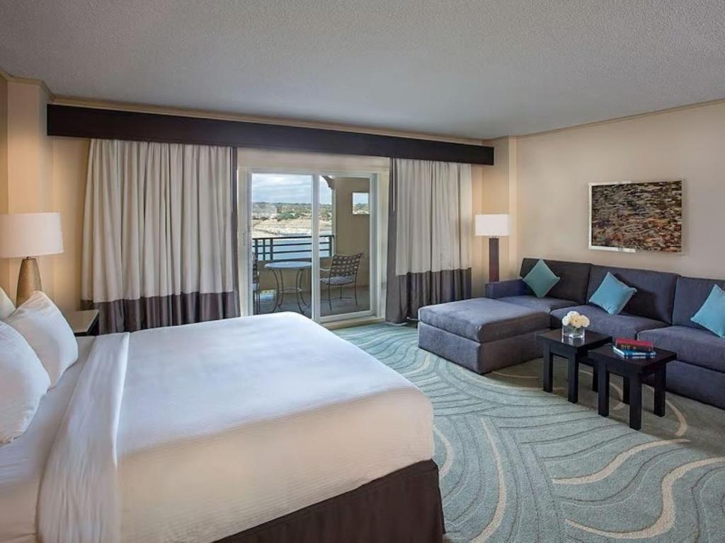 Lakeway Resort & Spa - 