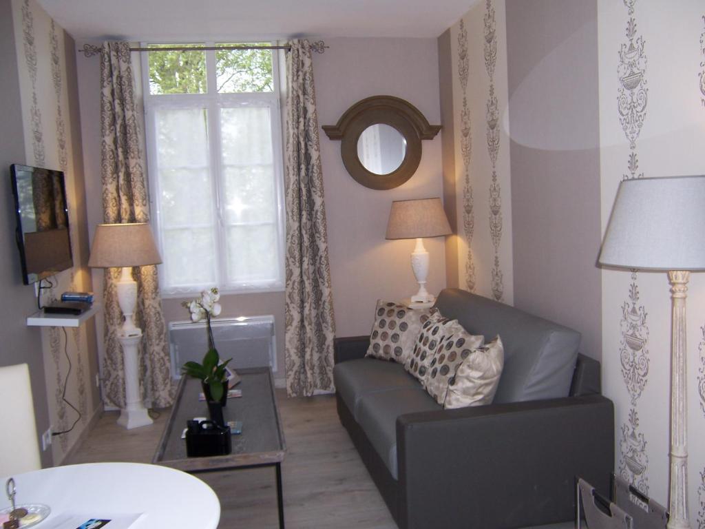Domaine de Roullet - Suite Lit King-Size