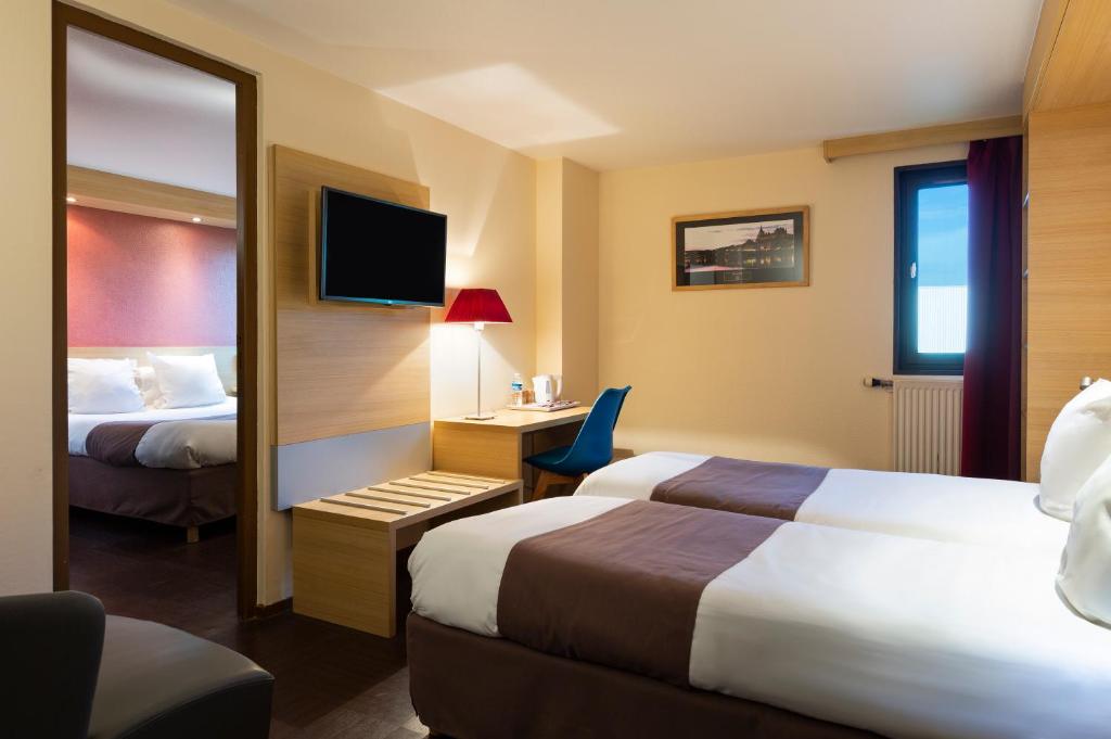Comfort Hotel Pithiviers - Chambre Lits Jumeaux - Non-Fumeurs