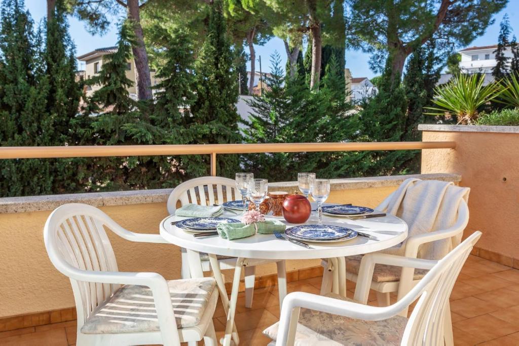 Fotografie z fotogalerie ubytování Un Jardin v destinaci L'Escala