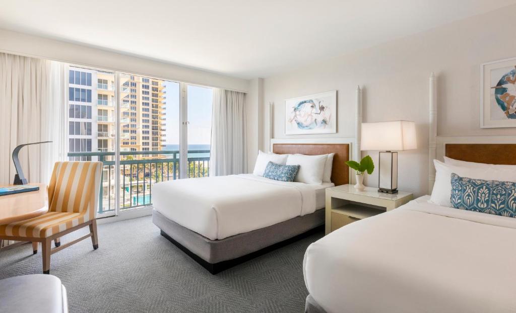 The Singer Oceanfront Resort, Curio Collection by Hilton - 