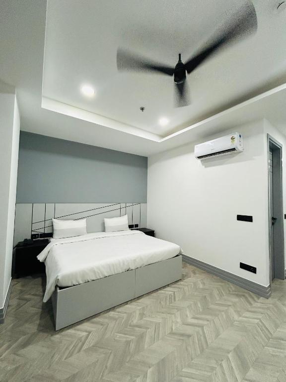 BedChambers Serviced Apartment, Golf Course, Gurgaon - 1ベッドルームのアパート