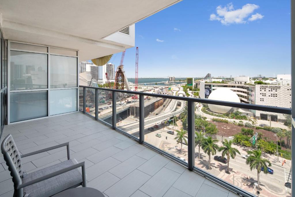 Ein Balkon oder eine Terrasse in der Unterkunft The Grayson Hotel Miami Downtown