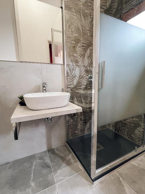 Casa Vacanza San Donato - Habitación Gemela Con Baño Privado