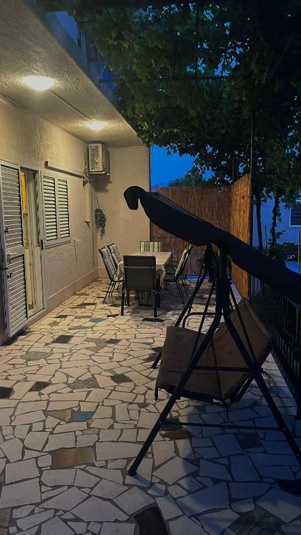 Patio alebo iná vonkajšia časť ubytovania Stone Sun