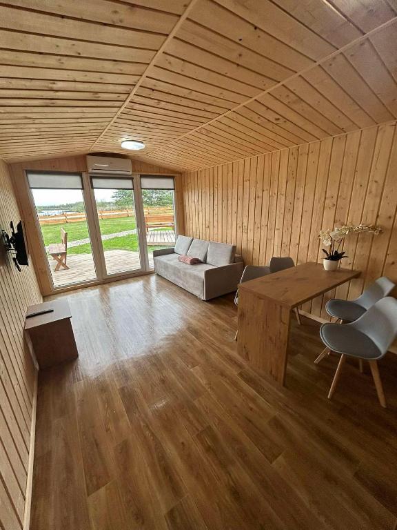 Posezení v ubytování Zacisze obok Suntago Park