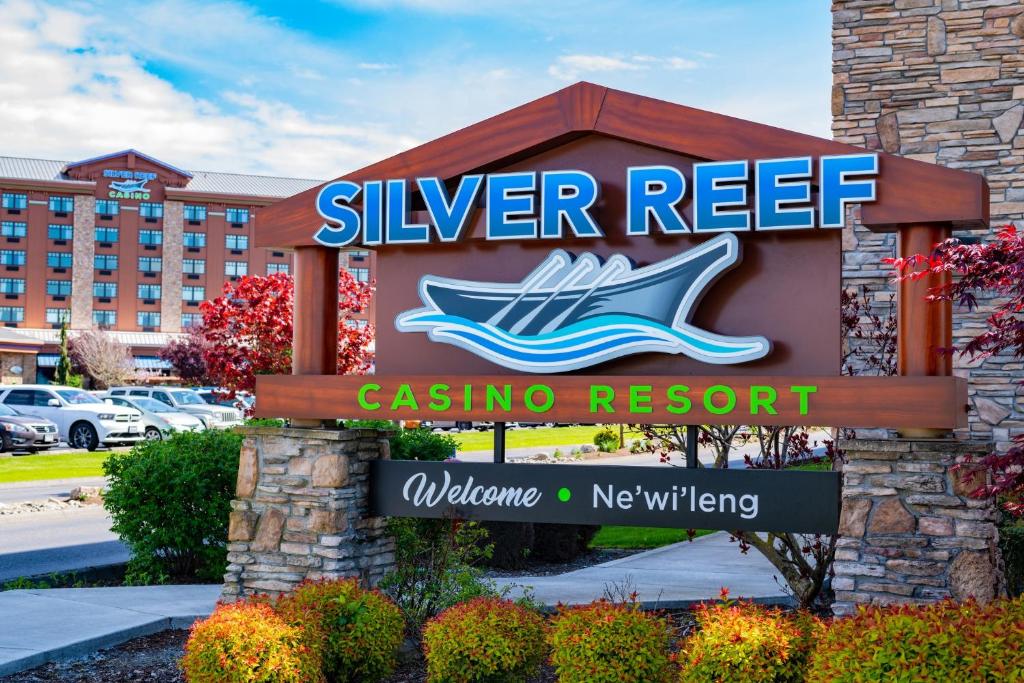 Silver Reef Casino Resort - Housity