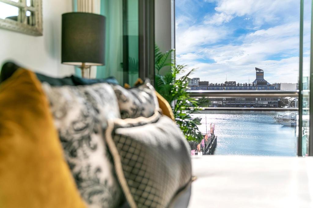 Penthouse Crown - Resim 26