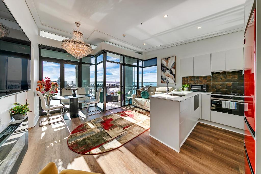 Penthouse Crown - Resim 4