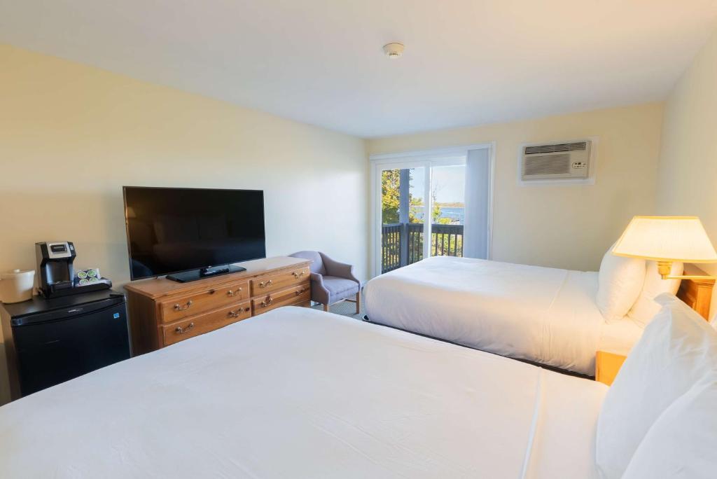 Aspinquid Resort - Edificio Estivo - Vista Del Fiume - Due Regine