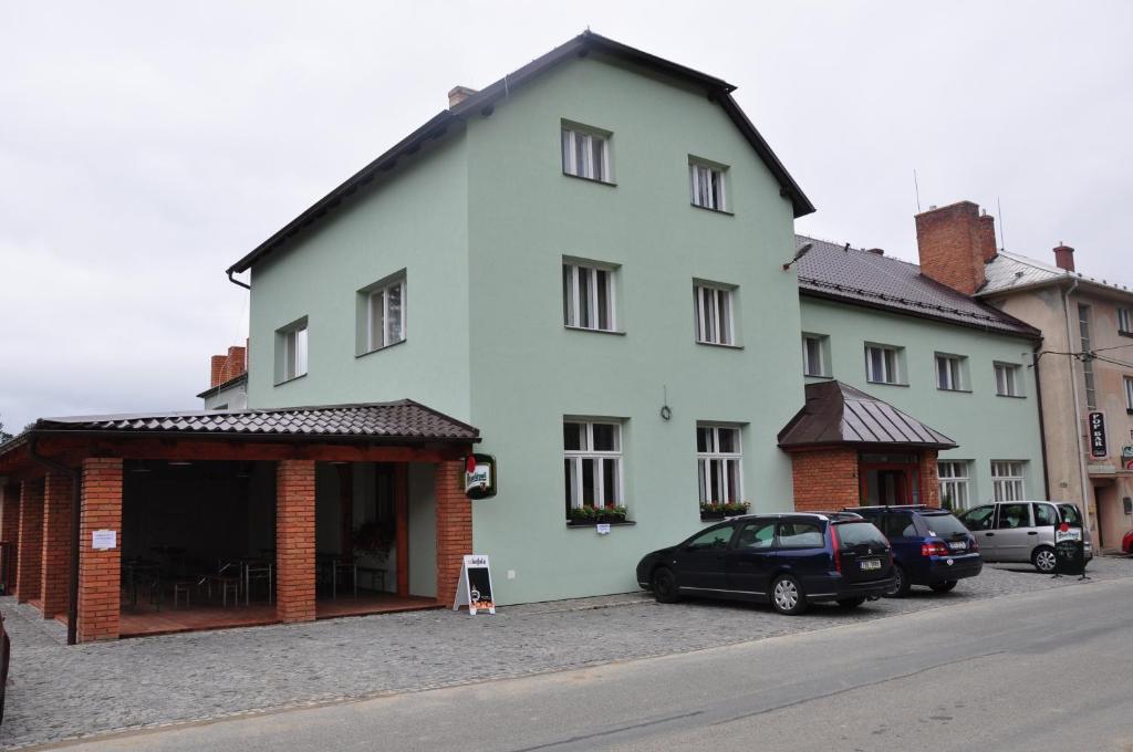 Budova, kde se hotel nachází