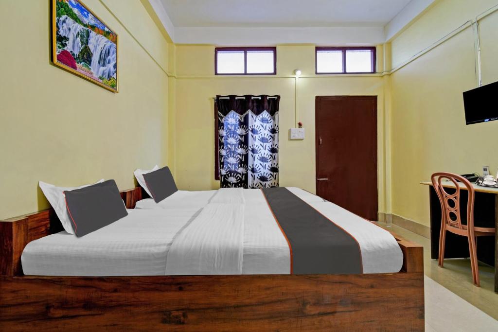 Flagship Hotel The Alohi Ghar - Housity
