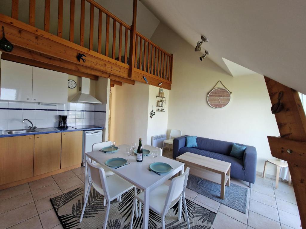 Fotografia z galérie ubytovania Lovely apartment in a prime location with direct access to the beach Mesquer v destinácii Mesquer