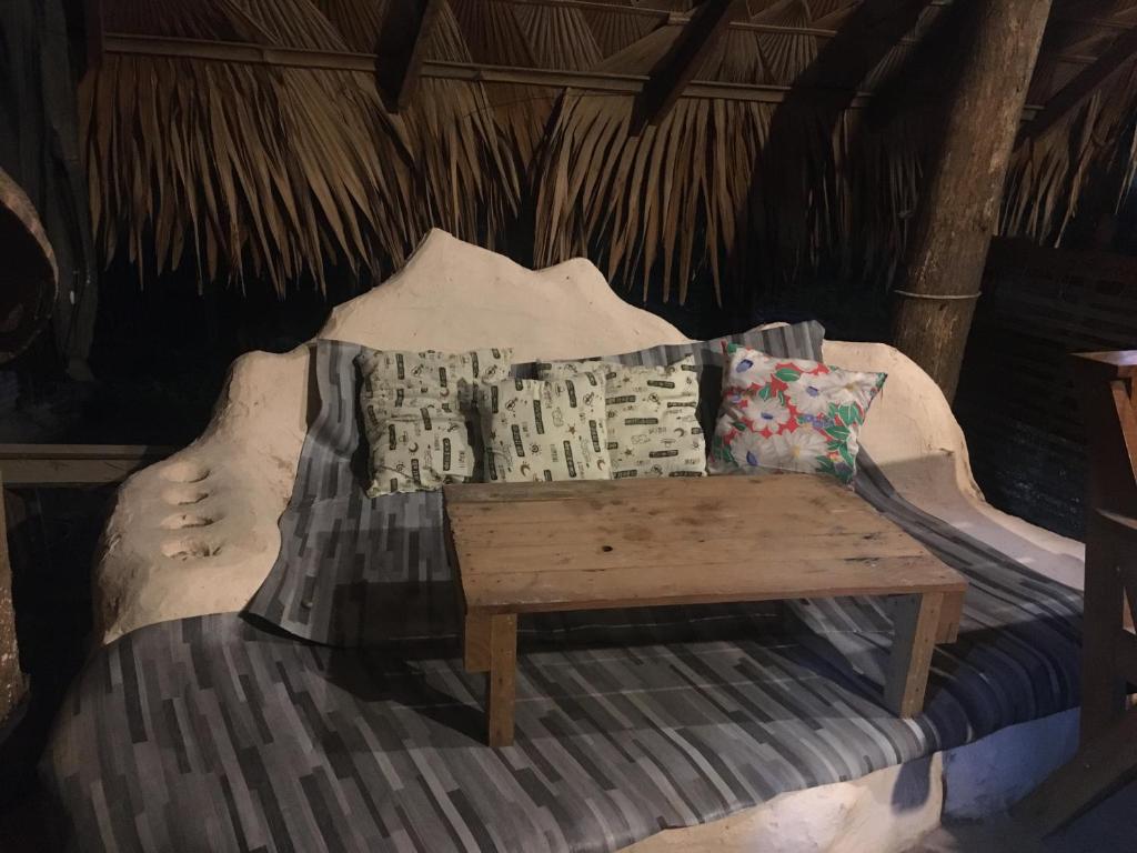 Posezení v ubytování Doendin Mudbrick hostel