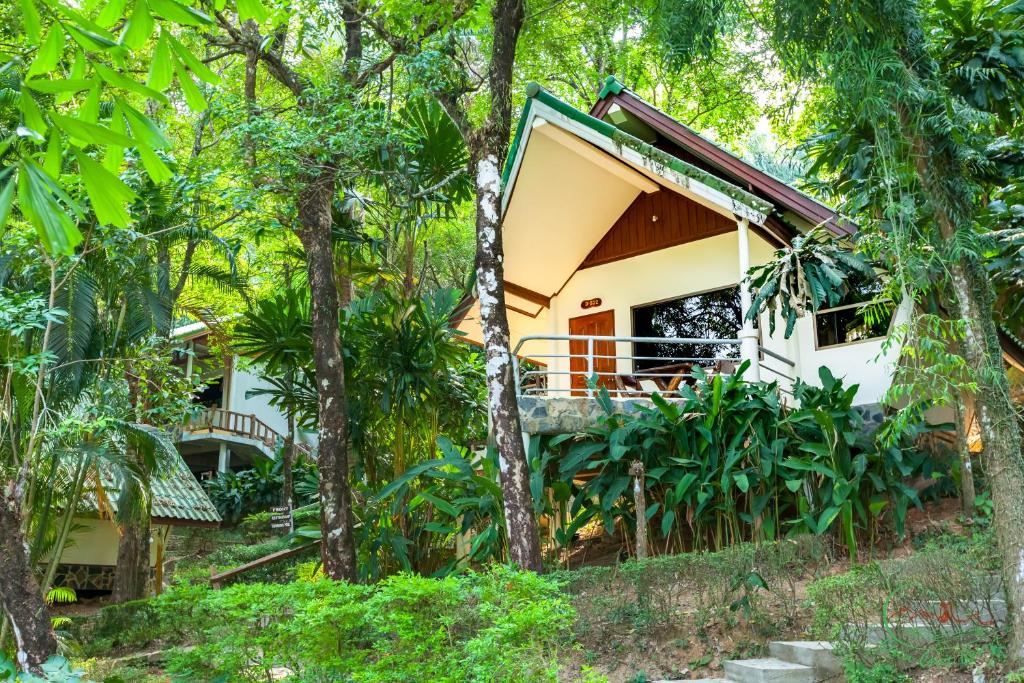 Zahrada ubytování Chai Chet Resort Koh Chang
