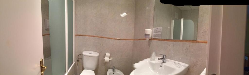 Hotel Barajas Plaza - Resim 30