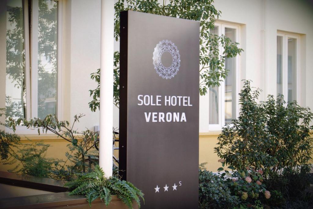 Certifikát, hodnocení, plakát nebo jiný dokument vystavený v ubytování Sole Hotel Verona