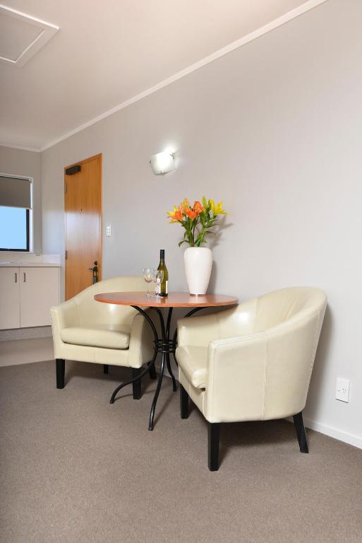 Knightsbridge Court Motor Lodge - Resim 31