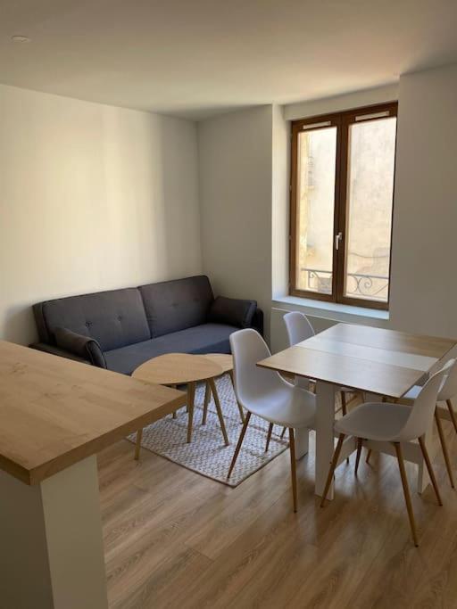 Photo de la galerie de l'établissement Le Mozart - 8 min Centre Ville et Place Stan, à Nancy