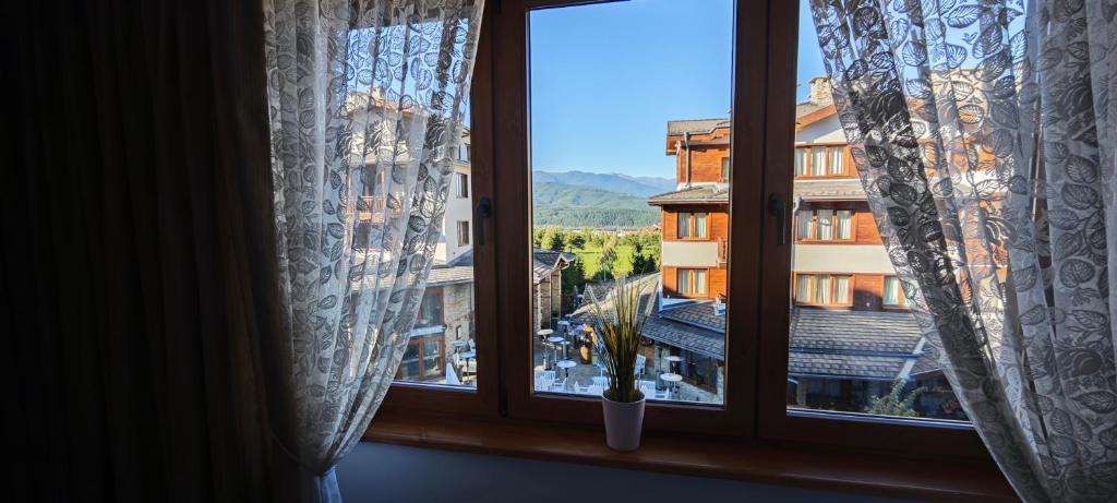 Blue Mountains View Pirin Golf Club