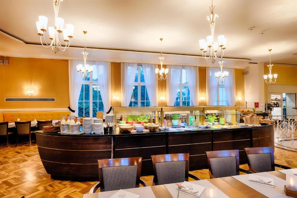 Essen im Hotel oder in der Nähe