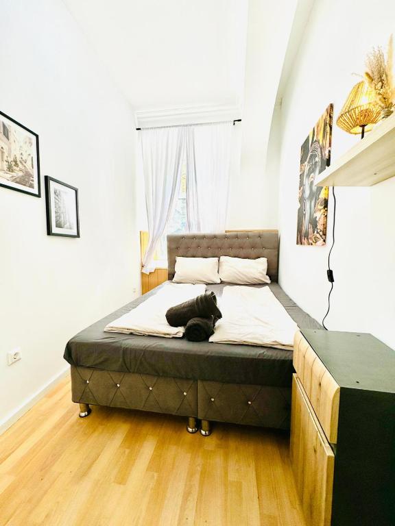 Comfy Rooms in a Shared Apt, 8Min to Rathausplatzにあるベッド