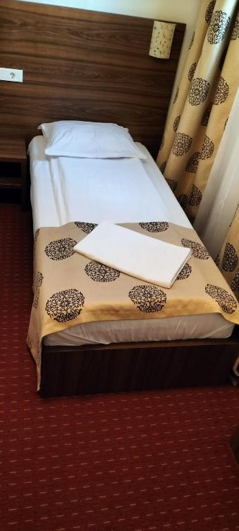 Hostel Orhideea - Single Room