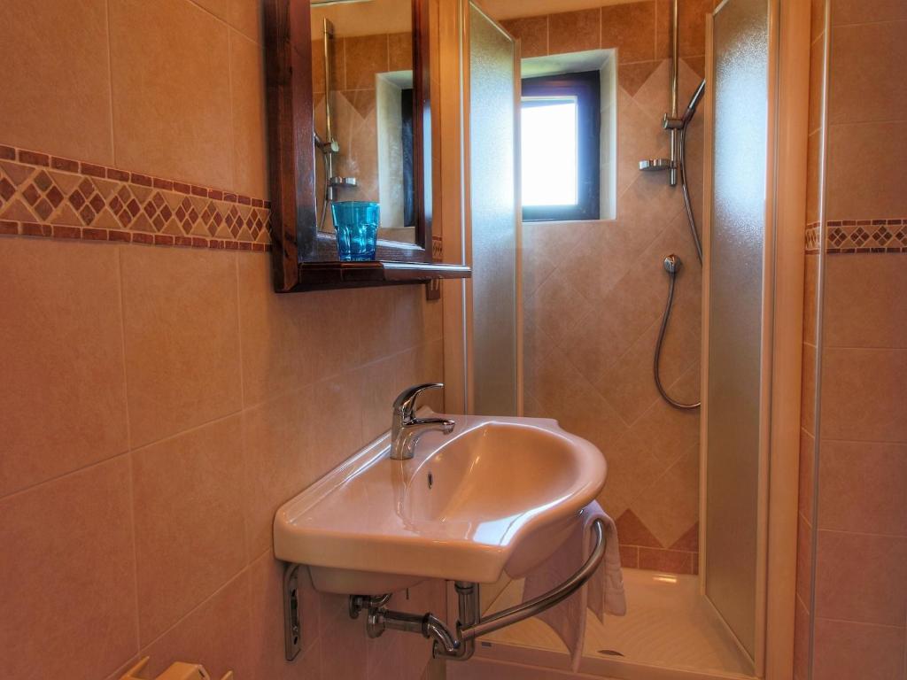 Kúpeľňa v ubytovaní Traditional Farmhouse in Toscana with Swimming Pool