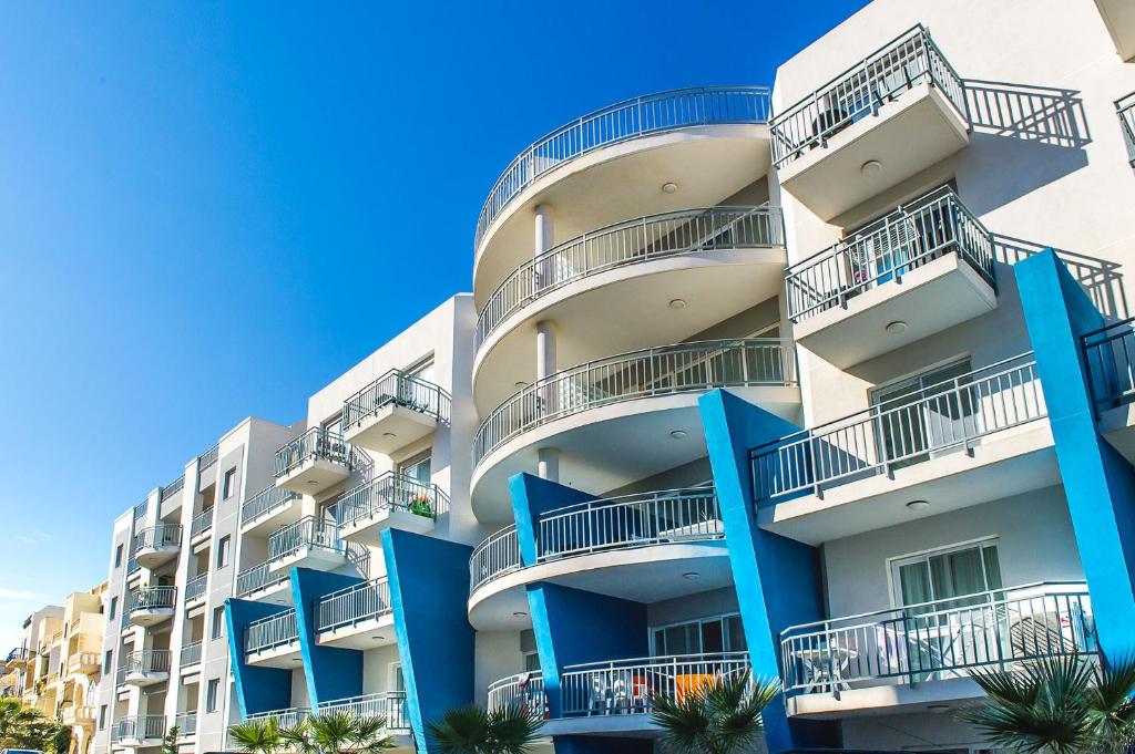 Hillock Residence Apartments - 9