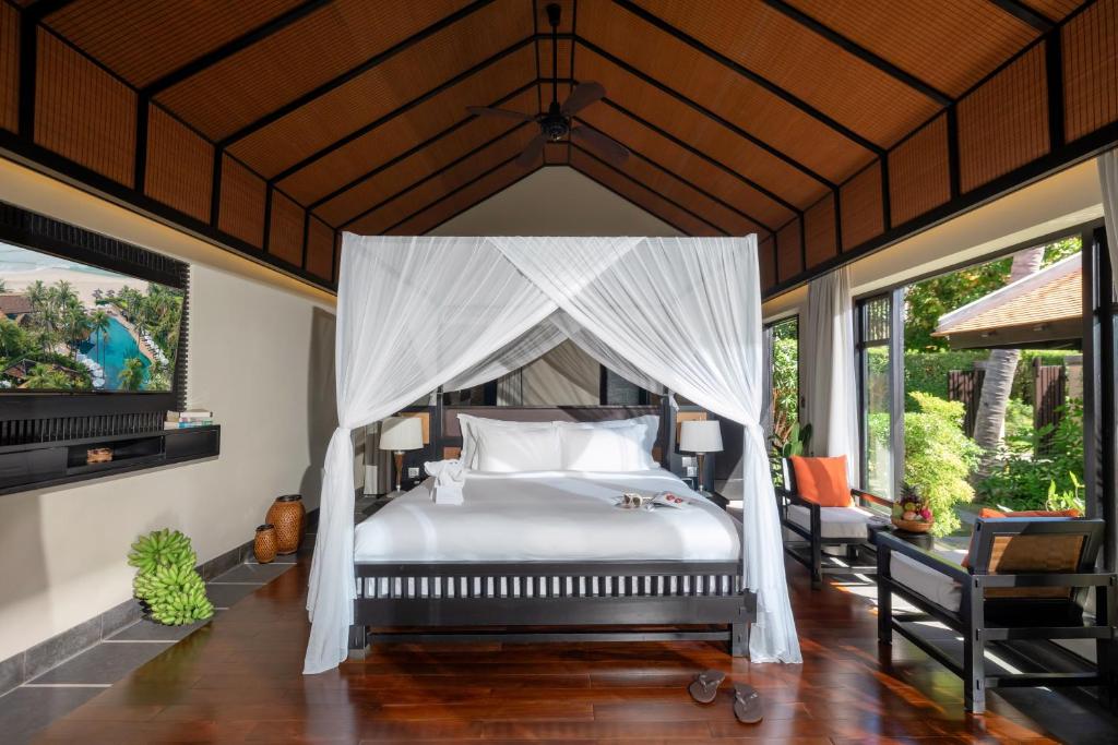 Biệt thự 2 phòng ngủ có hồ bơi nhìn ra vườn