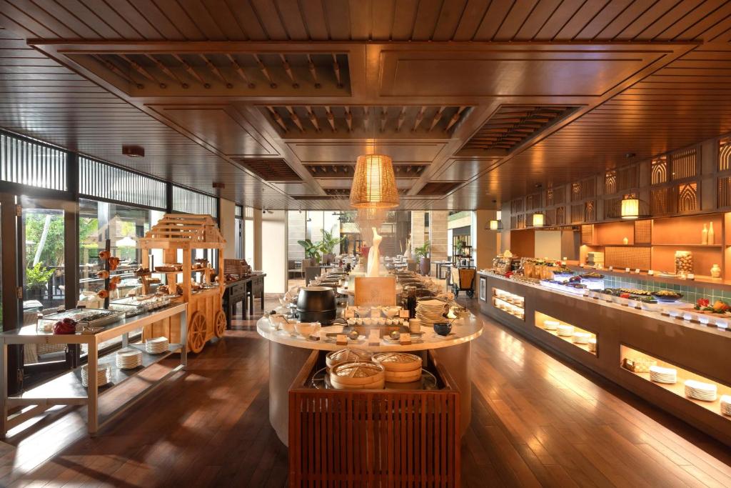 villa Bãi Dài Cam Ranh gần biển không
