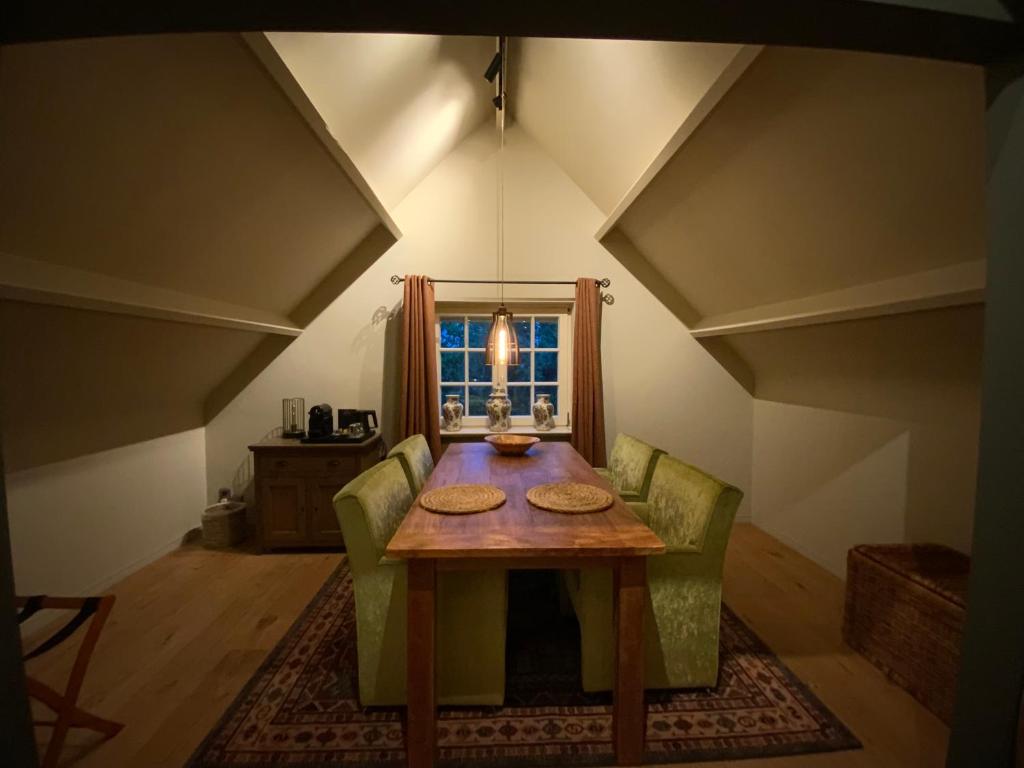 Posezení v ubytování B&B de Graaf van Poppel