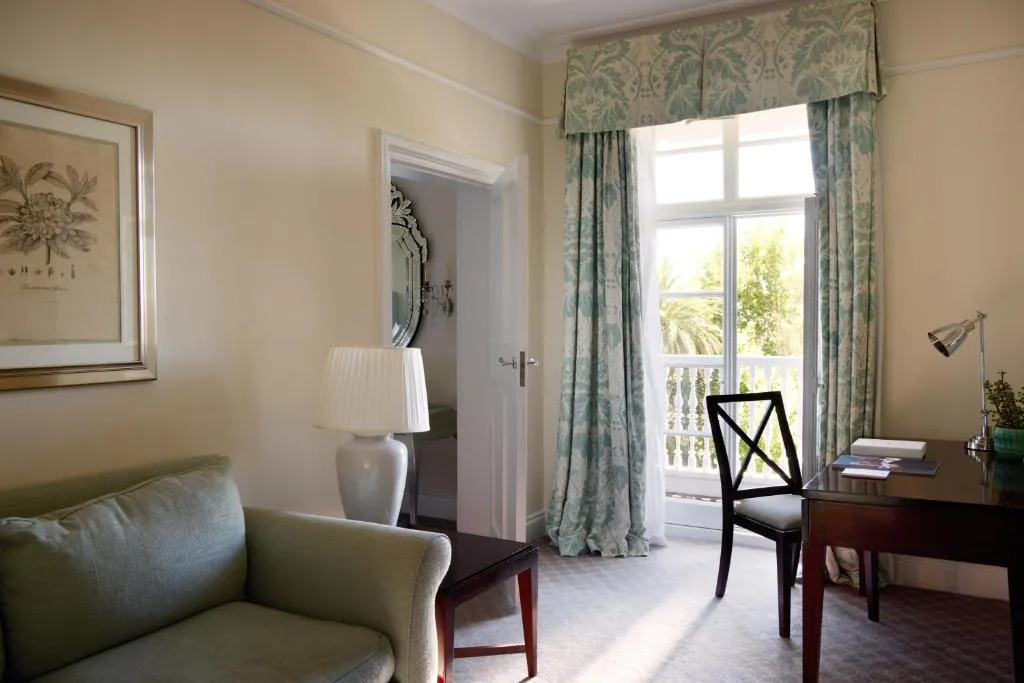One-Bedroom Suite