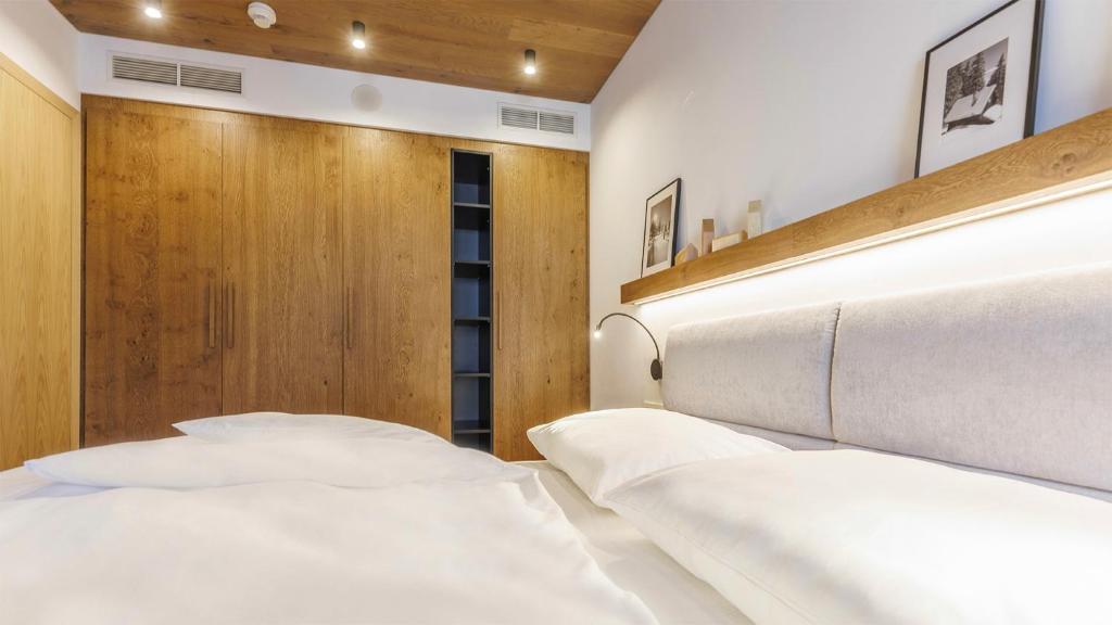 Vista Apartments - 10